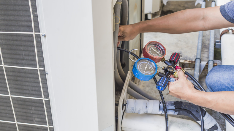 Repairing AC Condenser Leaks